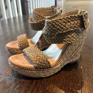 Stuart Weitzman Khaki Woven Fabric Espadrille Wedge Sandals Size 7.5